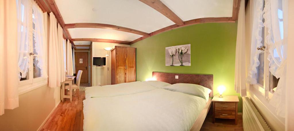 Hotel Hirschen Лангнау Екстериор снимка